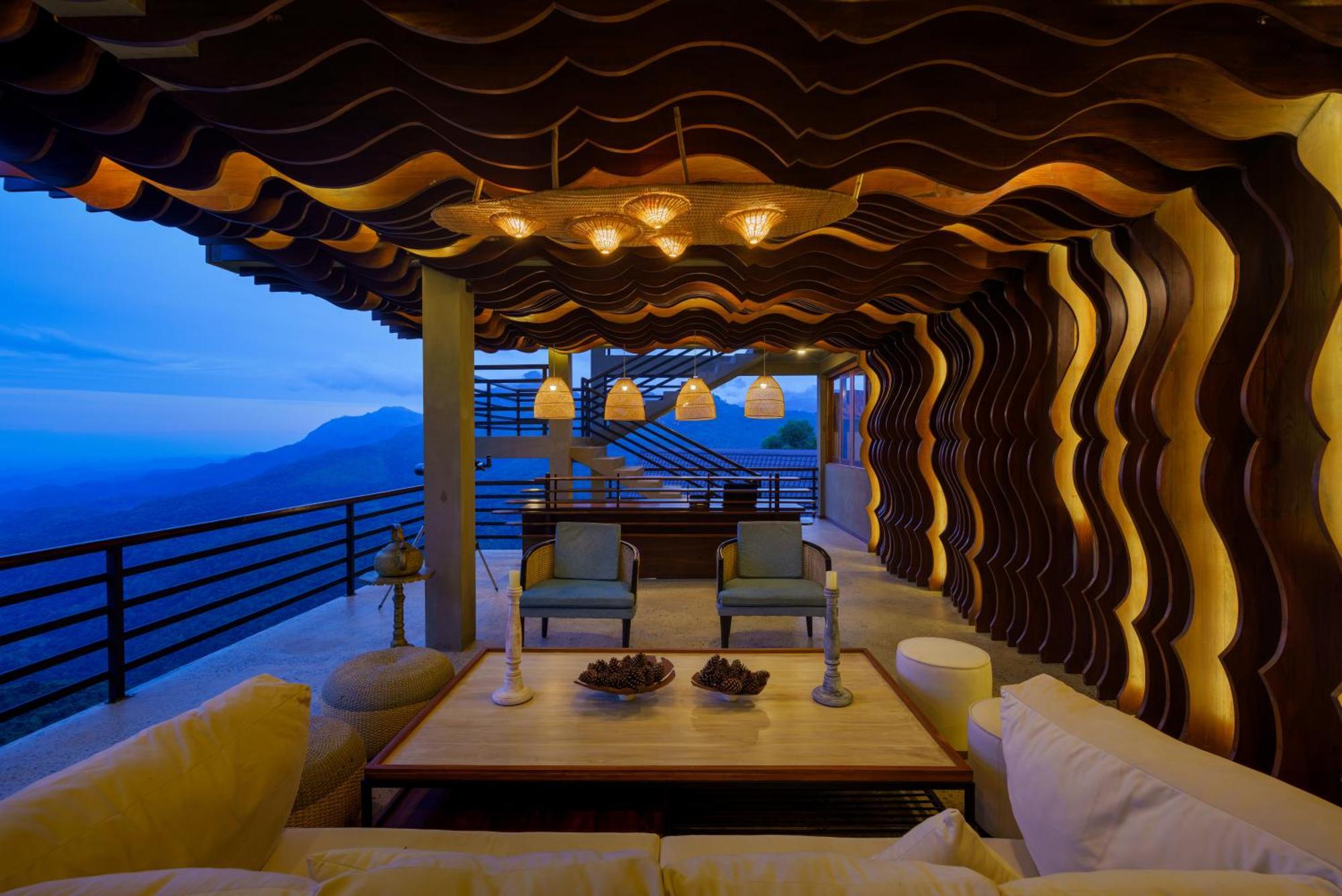 Majentra Ella Hotel Ngoại thất bức ảnh