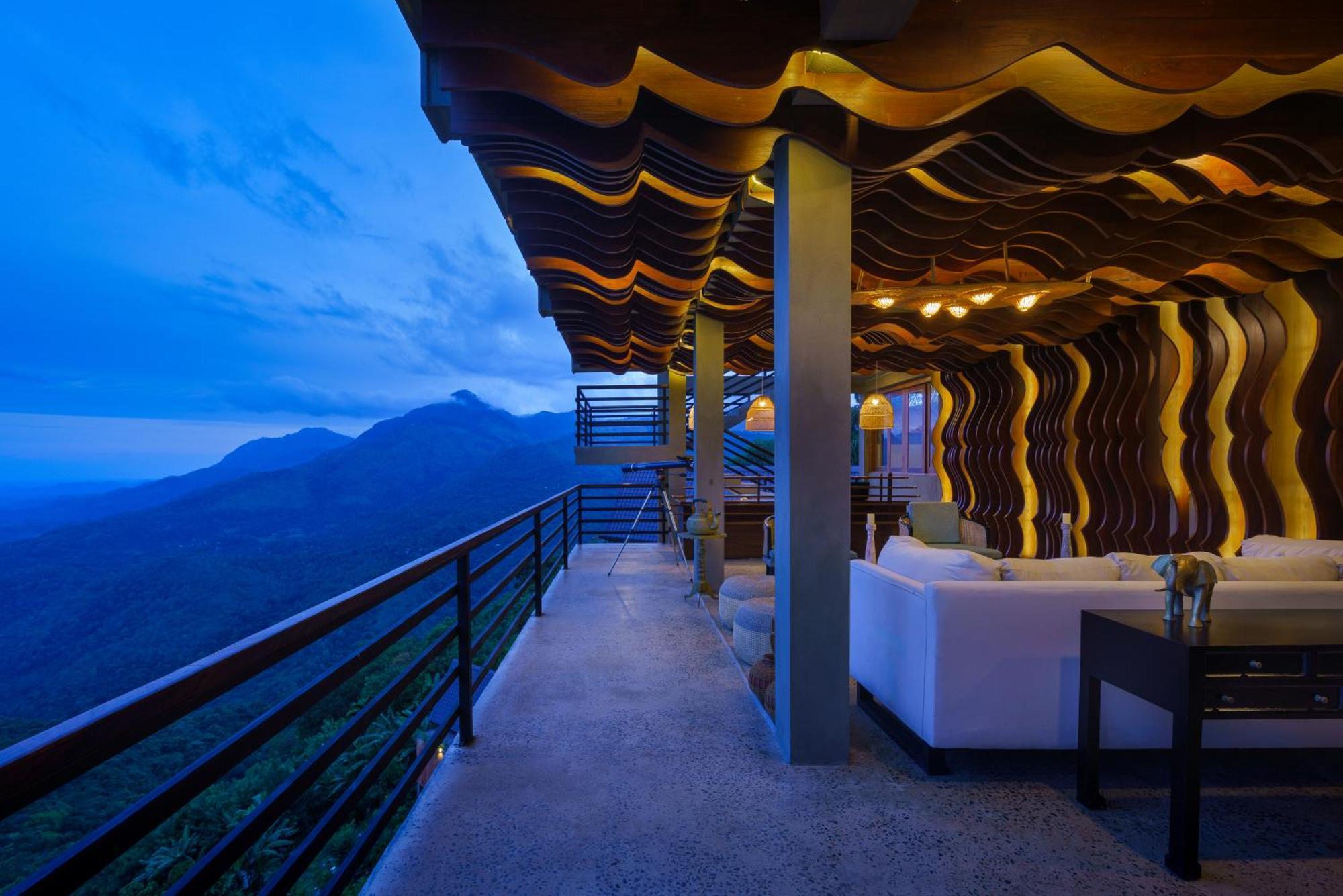 Majentra Ella Hotel Ngoại thất bức ảnh